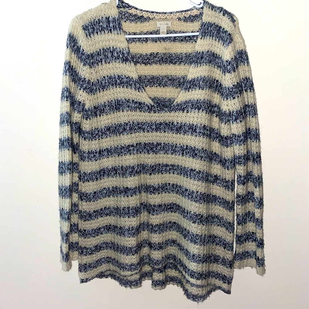 Oversized V-neck Sweater
